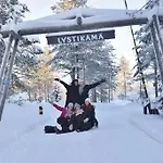 シャレー Lysti By The And Magical Countryside